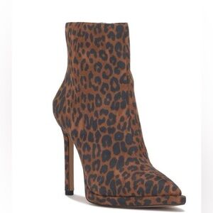 Brand New Jessica Simpson “Kallins” Brown Leopard Heeled Boots